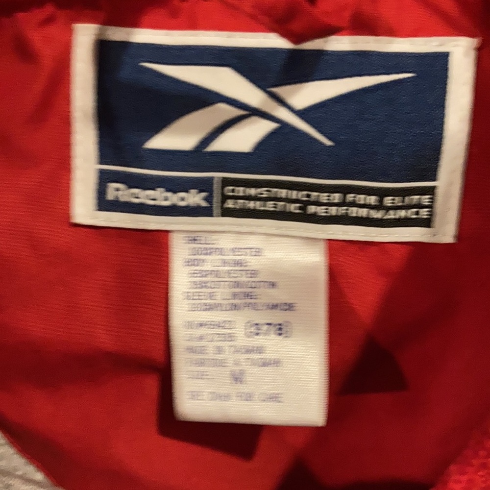 Badgers Wisconsin Reebok - Picture 2 of 3